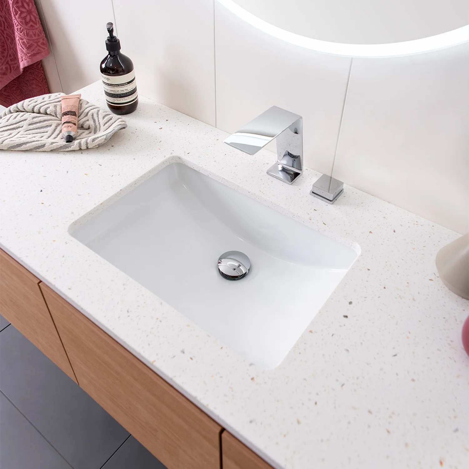 Gravity Undermount Ceramic Basin 525x370mm - Image 2
