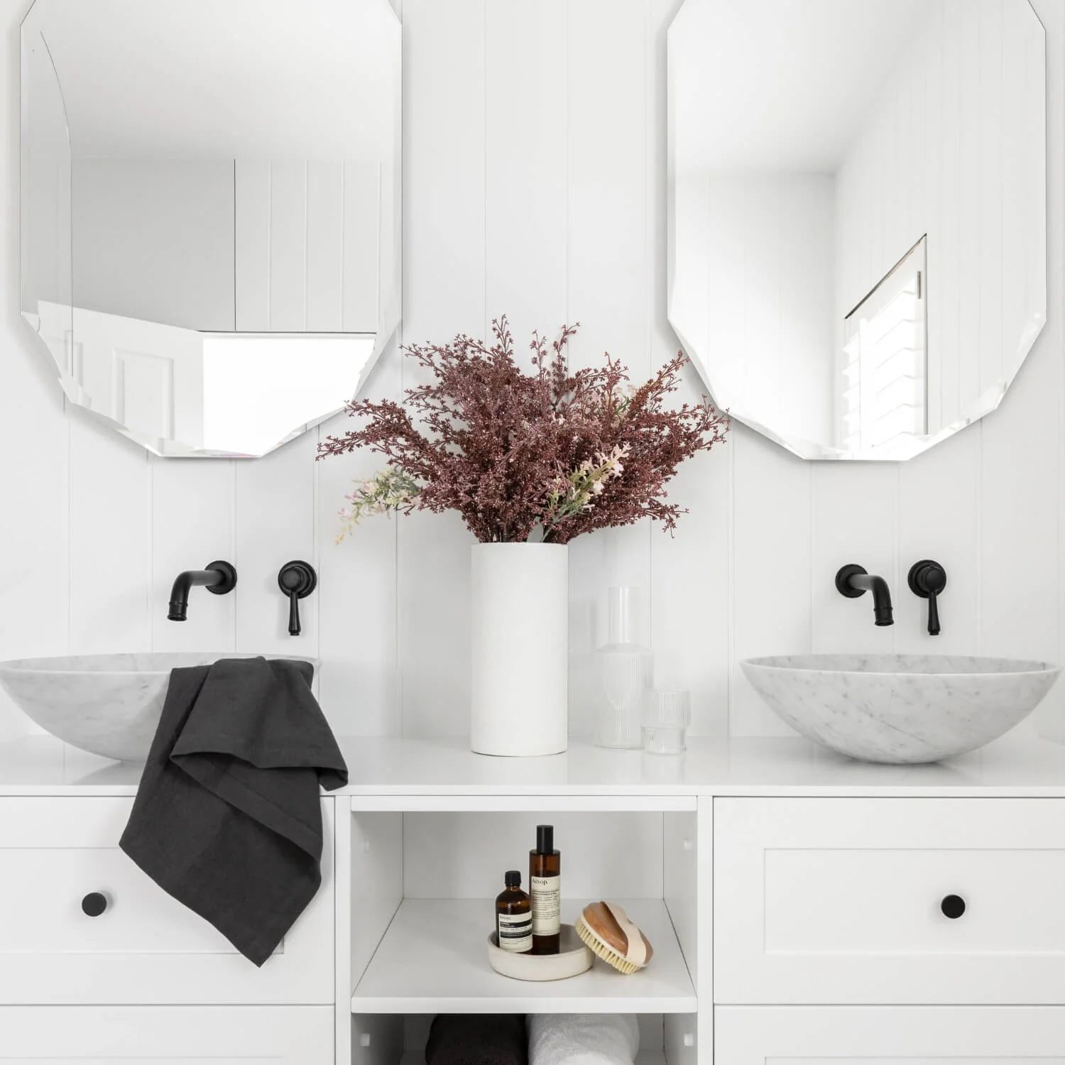 Kingsley Minimal Wall Mixer - Image 6