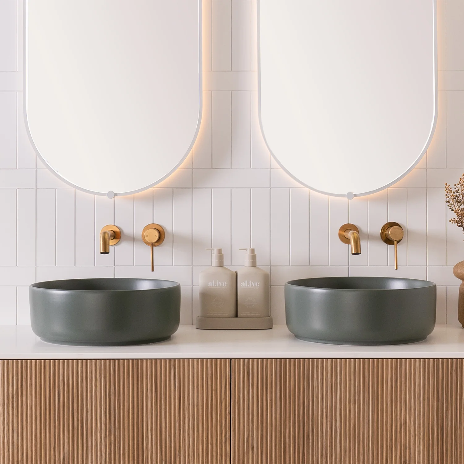 Margot Round Ceramic Basin 360mm - Image 8